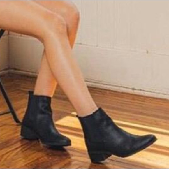 Ankle booties - Picture 6 of 7